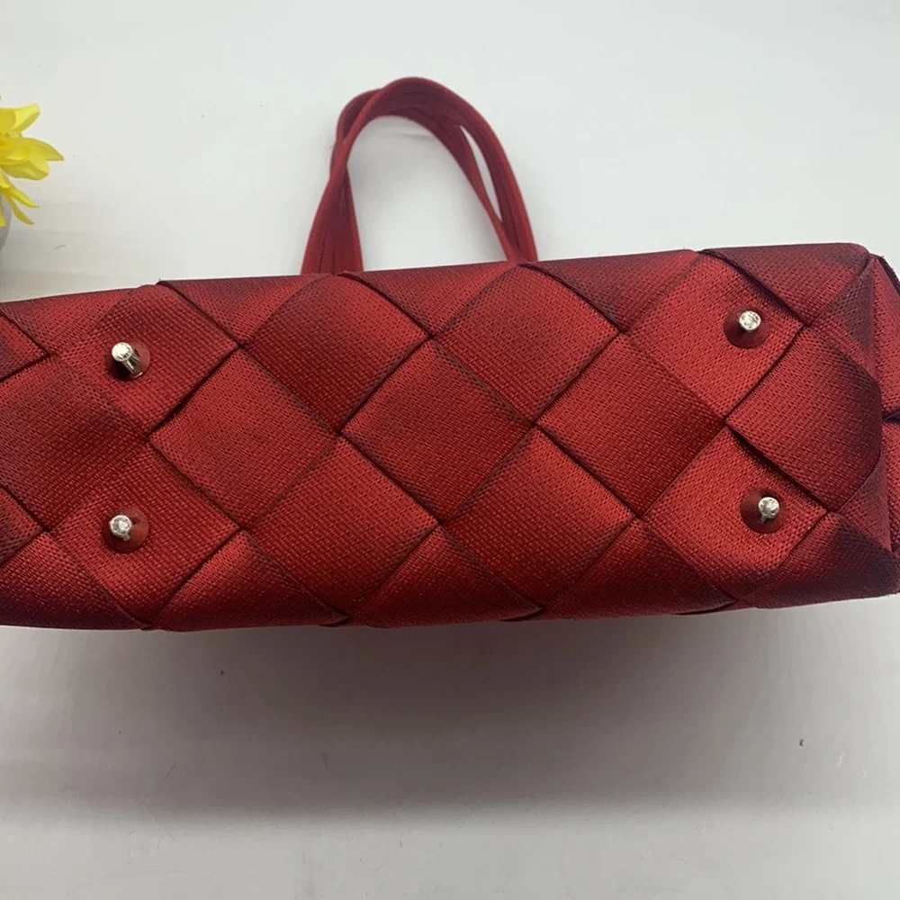 Maggie Bags Dark Red Seatbelt Tote Bag. MCB2611B - Picture 3 of 11